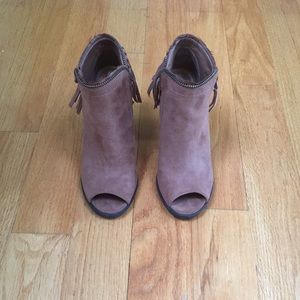 Opened toed brown booties